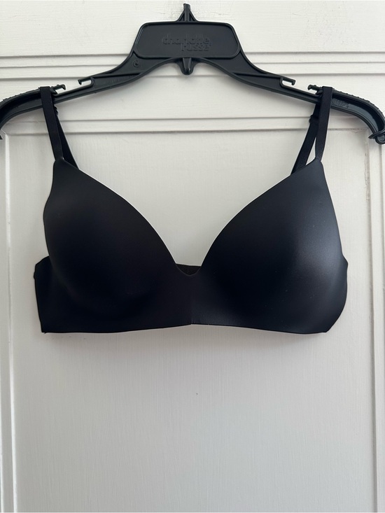 Victoria's Secret Other - Victoria’s Secret Wireless Black T-Shirt Bra - 34C